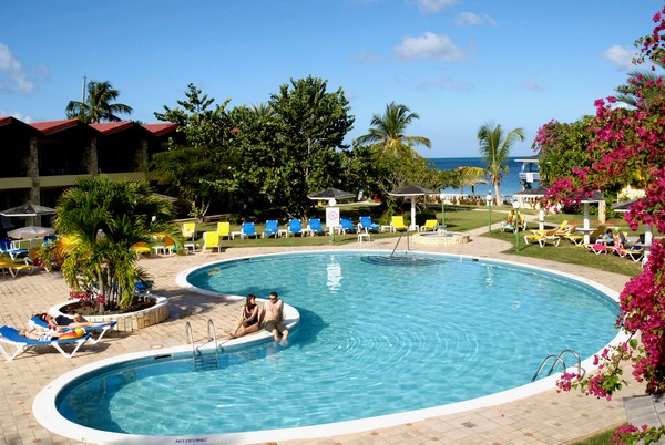 Starfish Halcyon Cove Resort