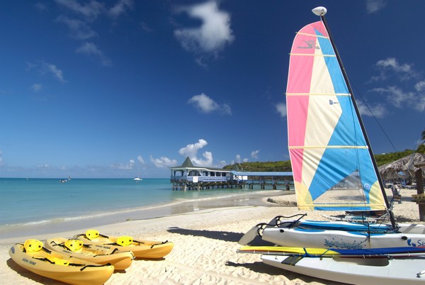 Starfish Halcyon Cove Resort