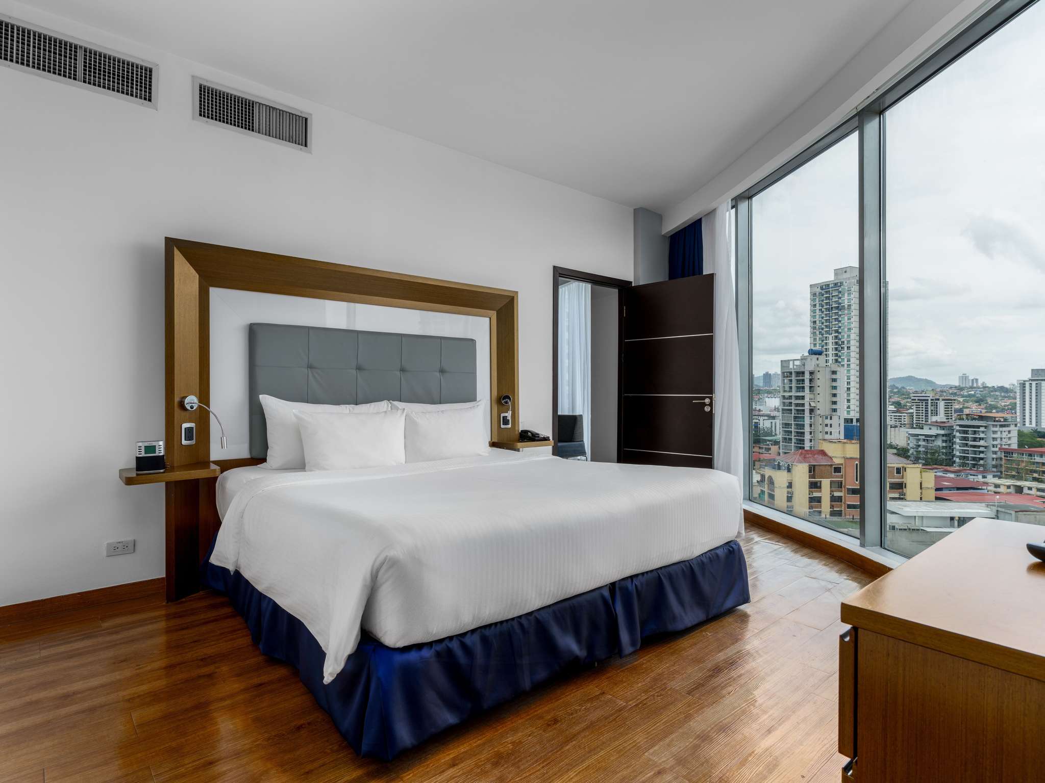 Novotel Panama City